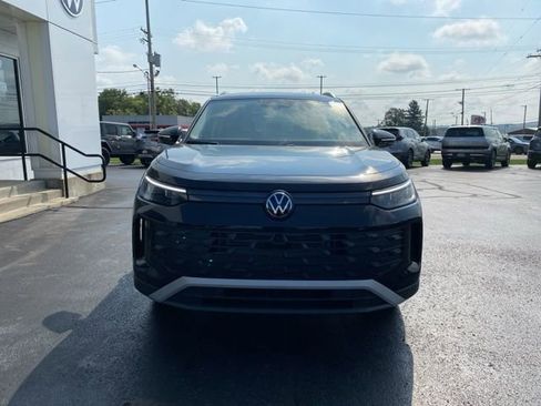 New 2025 Volkswagen Tiguan S AWD/4WD image 16