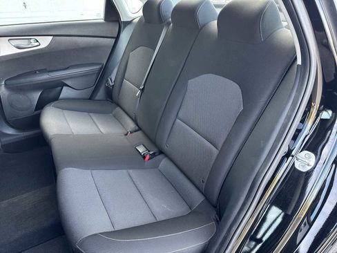 Used 2023 Kia Forte LXS w/ LXS Technology Package image 17