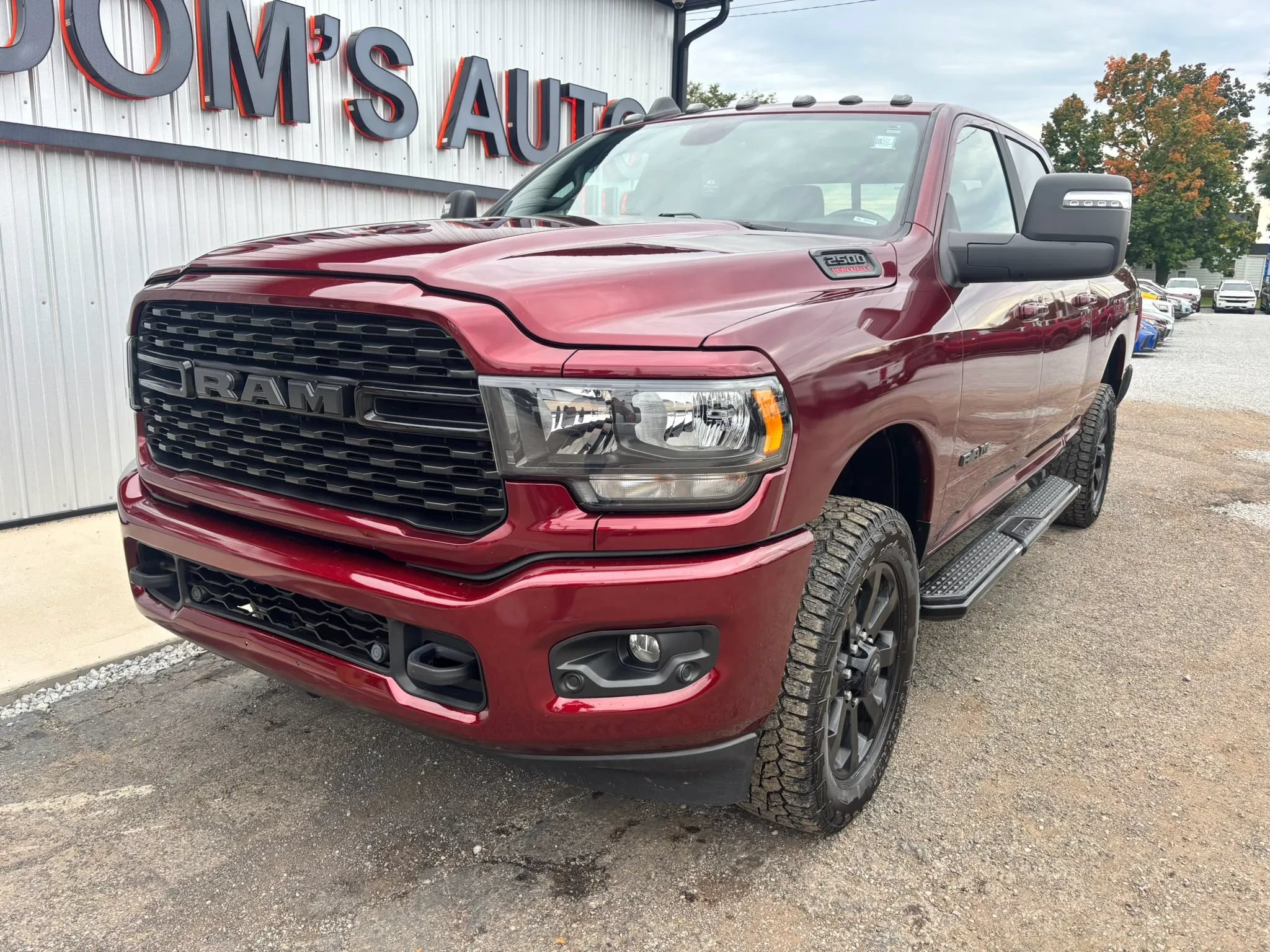 Used 2024 RAM 2500 Big Horn w/ Night Edition AWD/4WD image 14