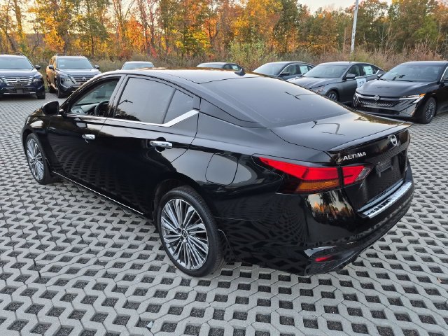 Certified 2023 Nissan Altima 2.5 SL AWD/4WD image 6