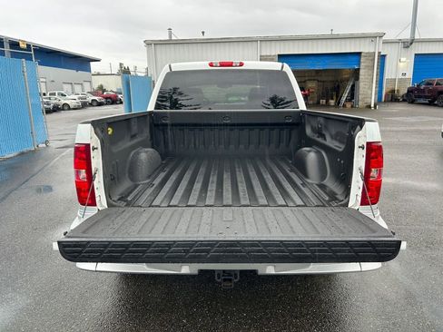 Used 2008 Chevrolet Silverado 1500 LTZ w/ Suspension Package, Off-Road image 23