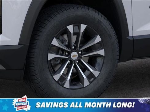 New 2026 Chevrolet Equinox LT w/ LPO, Floor Liner Package FWD image 9