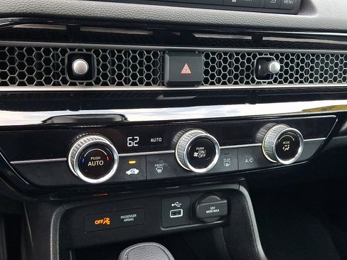 Used 2023 Honda Civic LX image 15