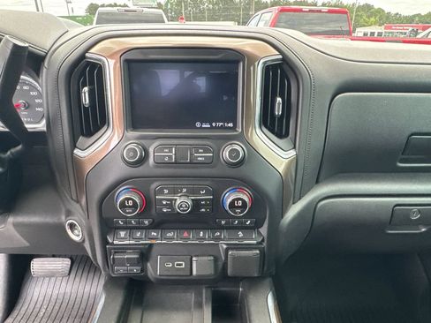Used 2020 Chevrolet Silverado 2500 High Country w/ Z71 Off-Road Package AWD/4WD image 27