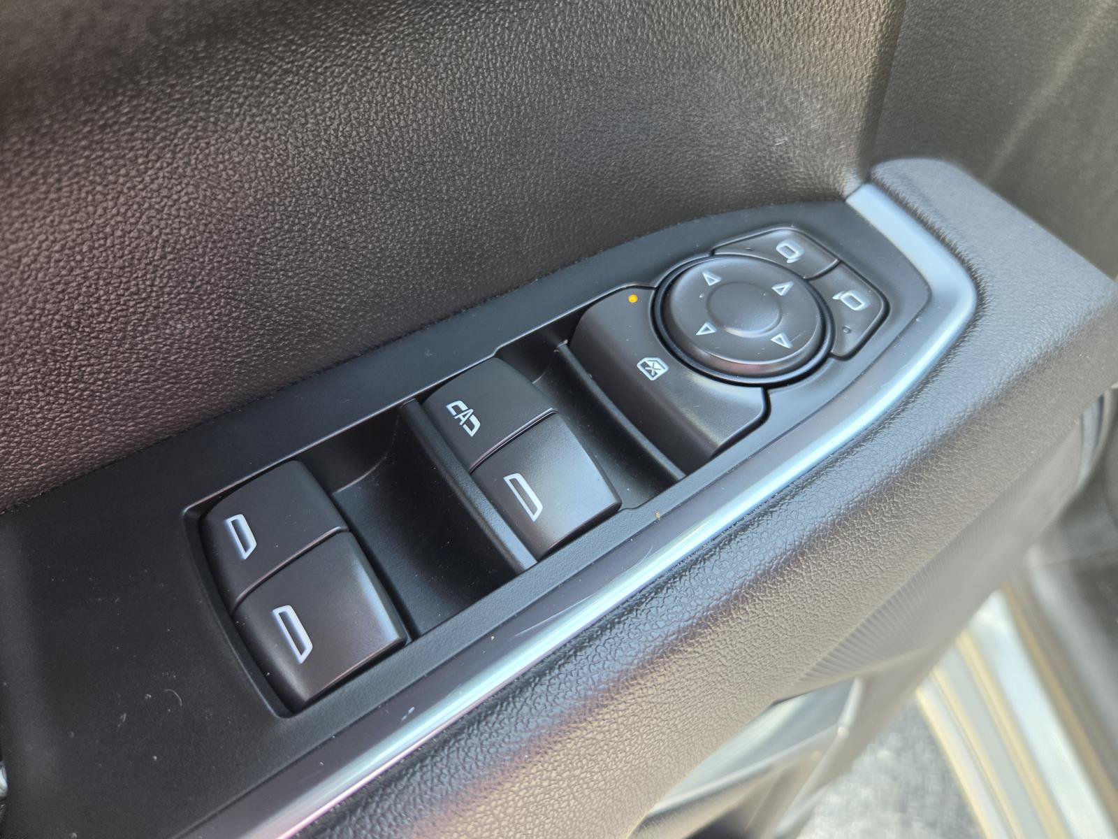 Used 2026 Chevrolet Silverado 1500 RST RWD image 16