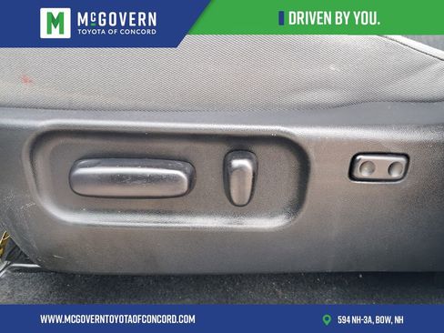 Used 2023 Toyota Tacoma SR5 AWD/4WD image 13