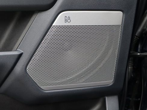 Used 2025 Ford F250 Lariat w/ Tremor Off-Road Package image 25