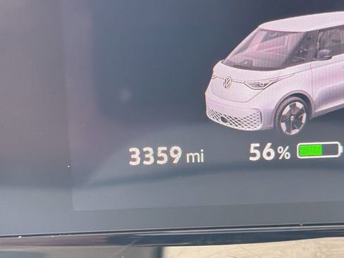 Used 2025 Volkswagen ID. Buzz Pro S Plus image 39