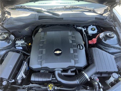 Used 2013 Chevrolet Camaro LT RWD image 15