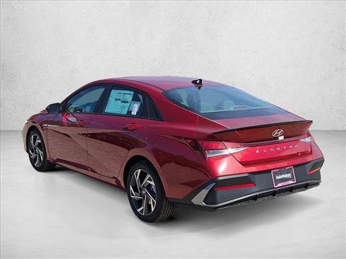 New 2025 Hyundai Elantra Sport image 8