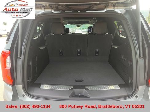 Used 2025 GMC Yukon XL Denali Ultimate AWD/4WD image 24