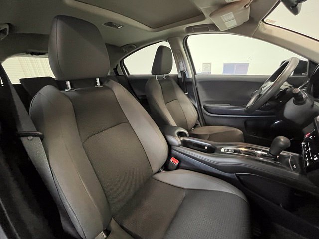 Used 2019 Honda HR-V EX image 9