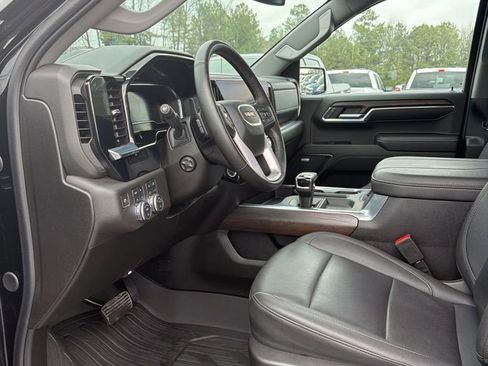 Used 2024 GMC Sierra 1500 SLT w/ SLT Premium Plus Package image 26