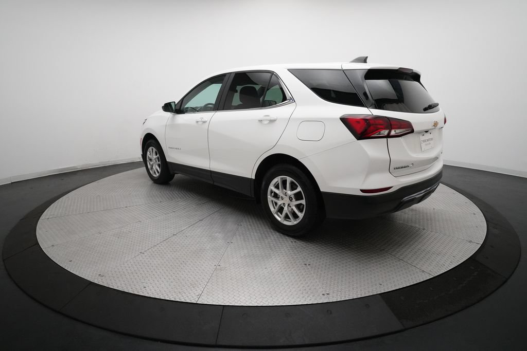 Used 2024 Chevrolet Equinox LT AWD/4WD image 32