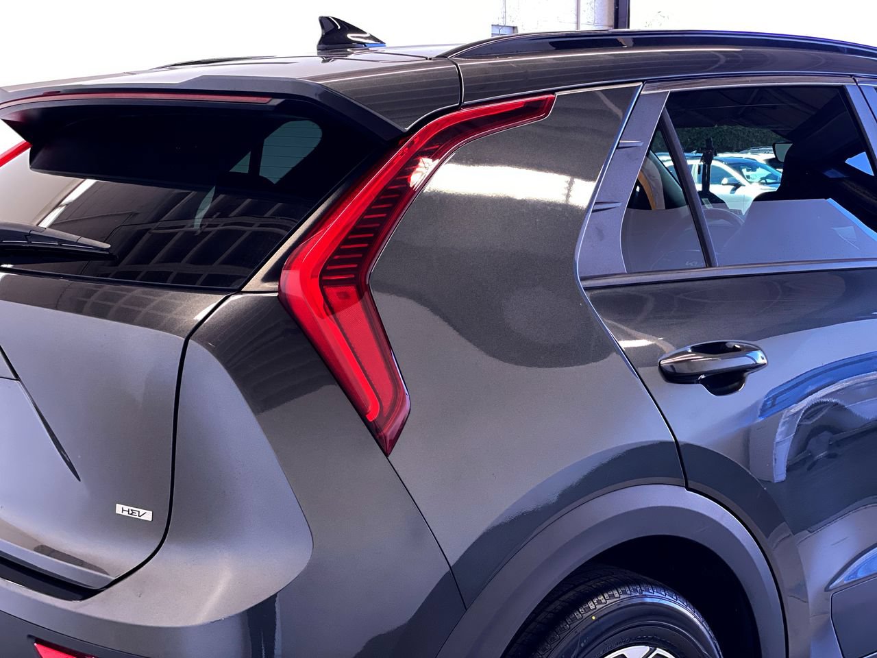 Certified 2025 Kia Niro LX FWD image 10