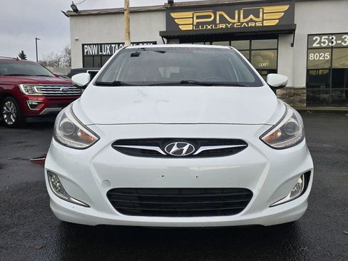 Used 2014 Hyundai Accent SE w/ Option Group 3 image 3