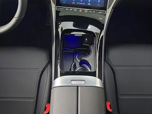 New 2026 Mercedes-Benz GLC 350e 4MATIC image 23