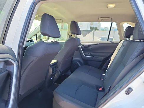 Used 2025 Toyota RAV4 LE image 7