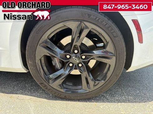 Used 2023 Chevrolet Camaro SS RWD image 7