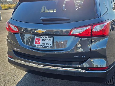 Used 2021 Chevrolet Equinox LT image 13