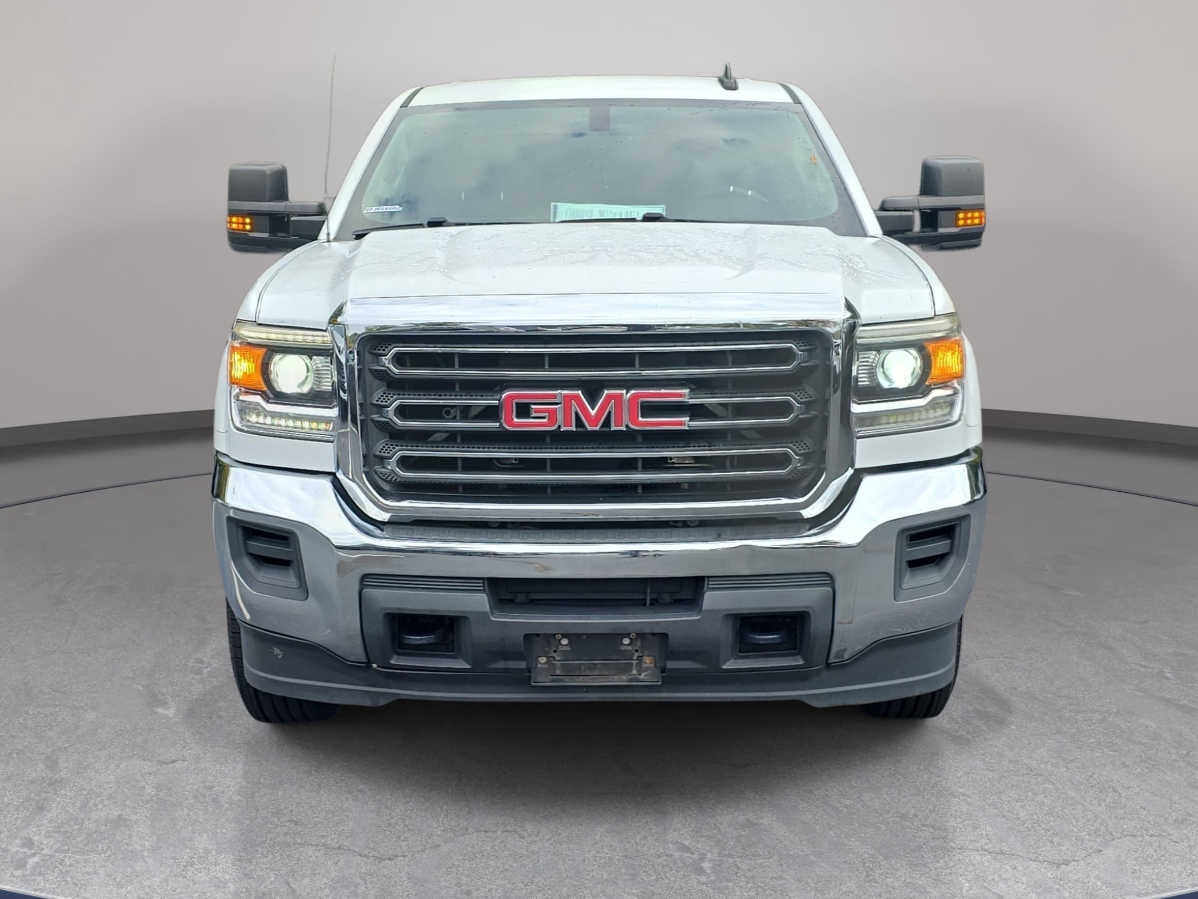 Used 2016 GMC Sierra 2500 4x4 Crew Cab w/ Sierra Convenience Package image 2