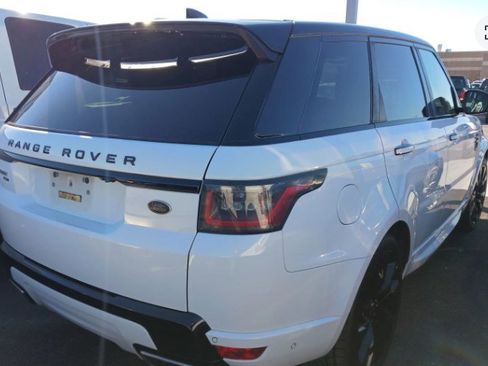 Used 2019 Land Rover Range Rover Sport HST image 3