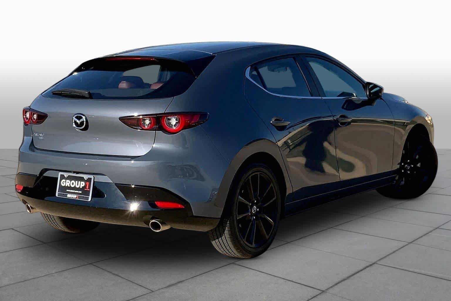 Used 2026 MAZDA MAZDA3 Carbon AWD/4WD image 12