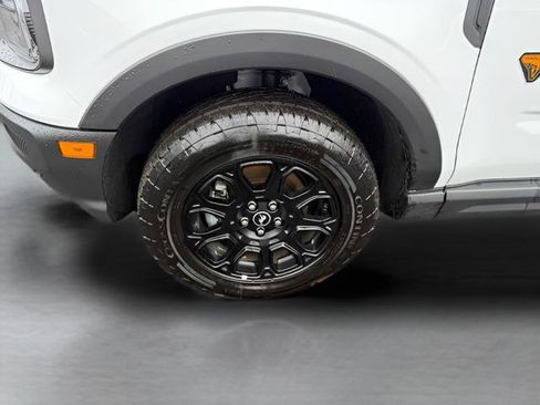 Used 2025 Ford Bronco Sport Badlands AWD/4WD image 27