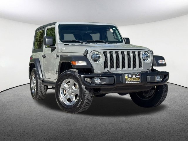 Used 2021 Jeep Wrangler Sport AWD/4WD image 15