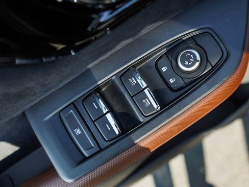 New 2025 Subaru Forester Touring image 17