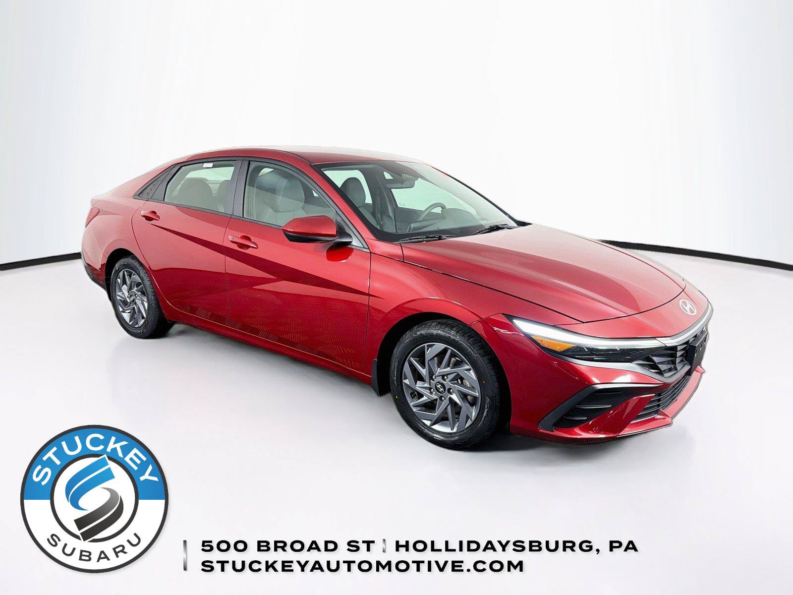 Used 2024 Hyundai Elantra SEL FWD image 1