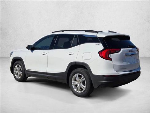 Used 2020 GMC Terrain SLE w/ Driver Convenience Package image 8