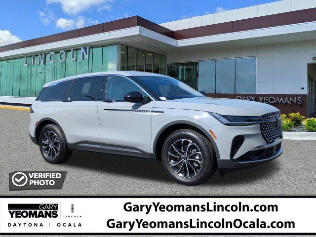New 2026 Lincoln Nautilus Premier AWD/4WD image 1