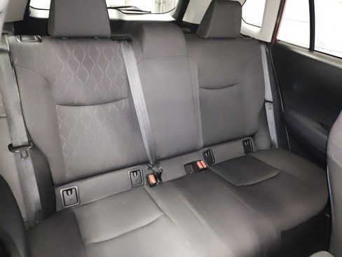 Used 2022 Toyota Corolla Cross LE image 11