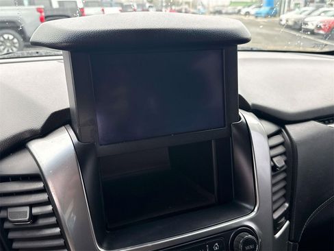 Used 2016 Chevrolet Tahoe LTZ image 17