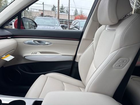 New 2026 Genesis GV70 2.5T Advanced AWD/4WD image 31