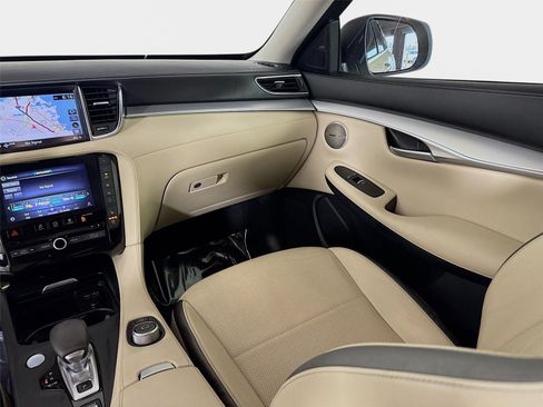 Used 2022 INFINITI QX50 Essential FWD image 26