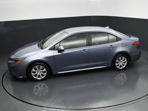 Used 2026 Toyota Corolla LE FWD image 28
