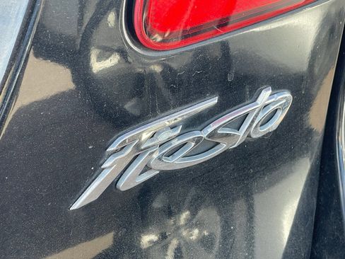 Used 2012 Ford Fiesta S image 5