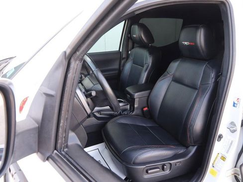 Used 2021 Toyota Tacoma TRD Pro AWD/4WD image 10