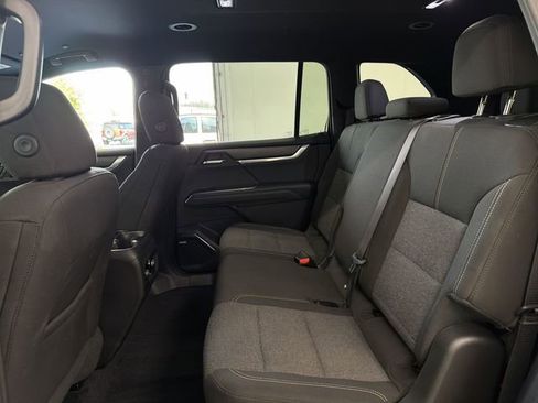 Certified 2025 GMC Acadia Elevation image 18