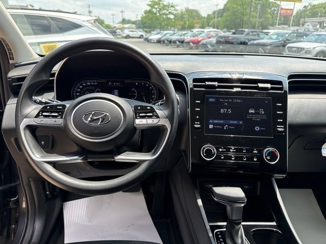 Certified 2023 Hyundai Tucson SEL AWD/4WD image 7