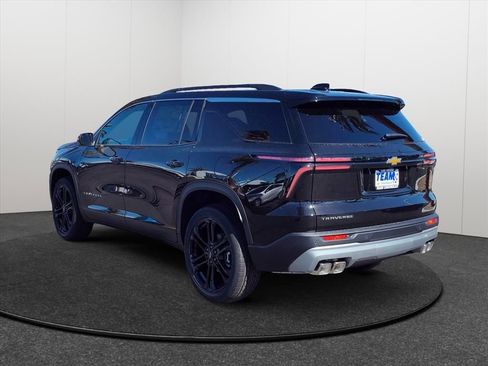 New 2026 Chevrolet Traverse LT w/ LPO, Floor Liner Package FWD image 4