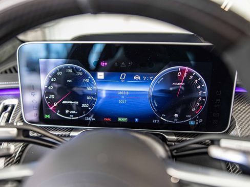 Used 2025 Mercedes-Benz S 63 AMG S image 22