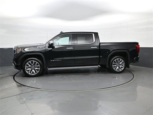 Used 2025 GMC Sierra 1500 Denali w/ Denali Reserve Package image 8