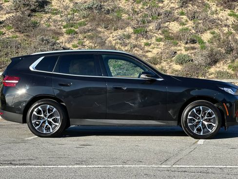 Used 2025 BMW X3 xDrive30i w/ Premium Package image 6