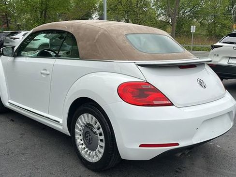 Used 2015 Volkswagen Beetle 1.8T FWD image 8