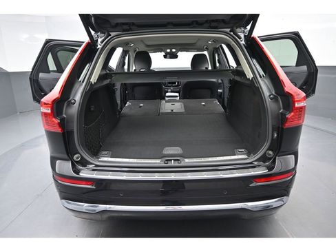 Used 2023 Volvo XC60 T8 Plus AWD/4WD image 20