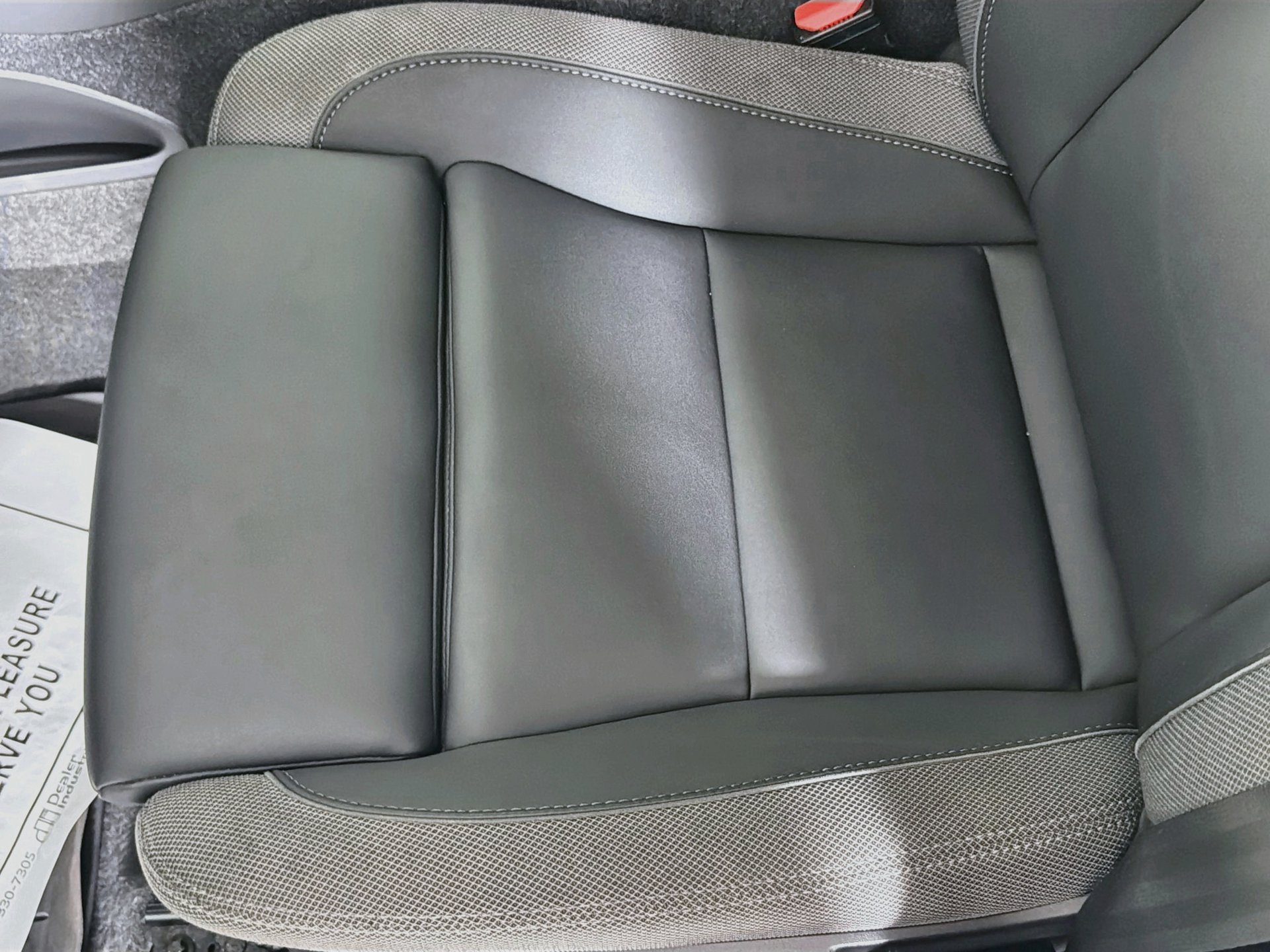 Certified 2023 Volvo XC40 Recharge Core w/ Protection Package Premier AWD/4WD image 19