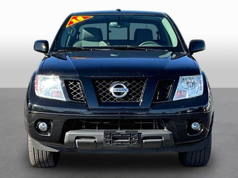 Used 2018 Nissan Frontier SV w/ Value Truck Package image 3
